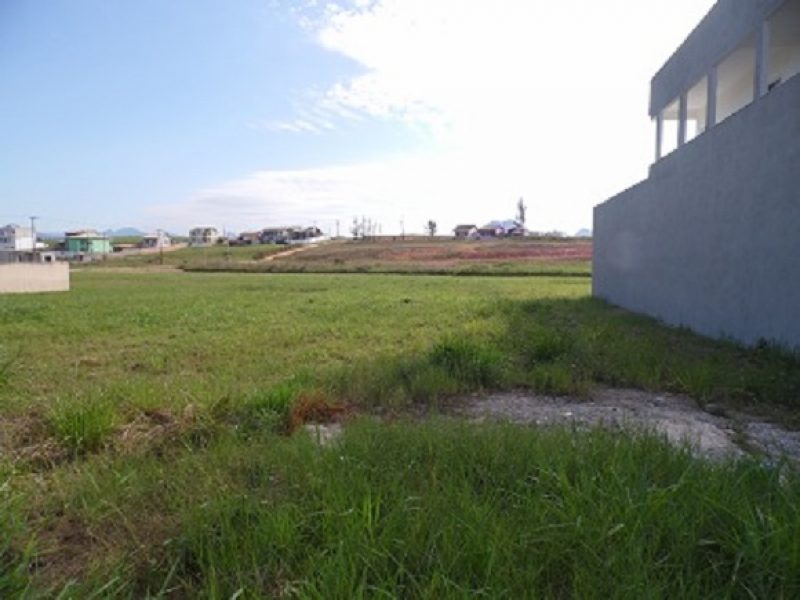 Lote plano de 360m² no Green Village por R$85 mil!