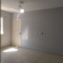 Excelente casa tipo apartamento, térrea, com 2 quartos, garagem coberta, perto da praia e comércio por 155 mil!!!