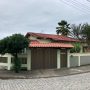 Excelente casa linear, independente com 2 quartos no Camping do Bosque por 495 mil